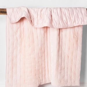 Opalhouse ballerina pink velvet quilt